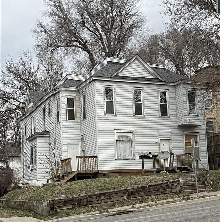 1st image of 1601 Faraon St