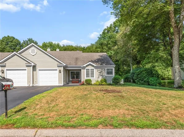 470 Big Water Rd, South Kingstown, RI 02879
