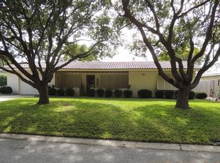 1453 Bayview Dr, Clearwater, FL 33756