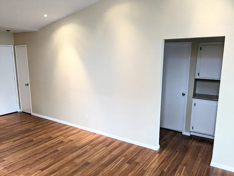 14504 Mountain High Dr — Photo 18