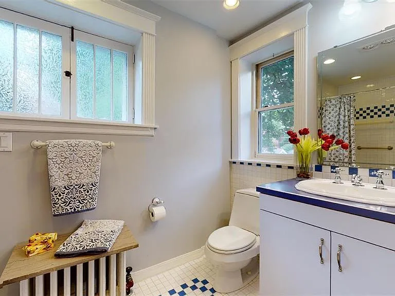 6637 Waterman Ave — Photo 19