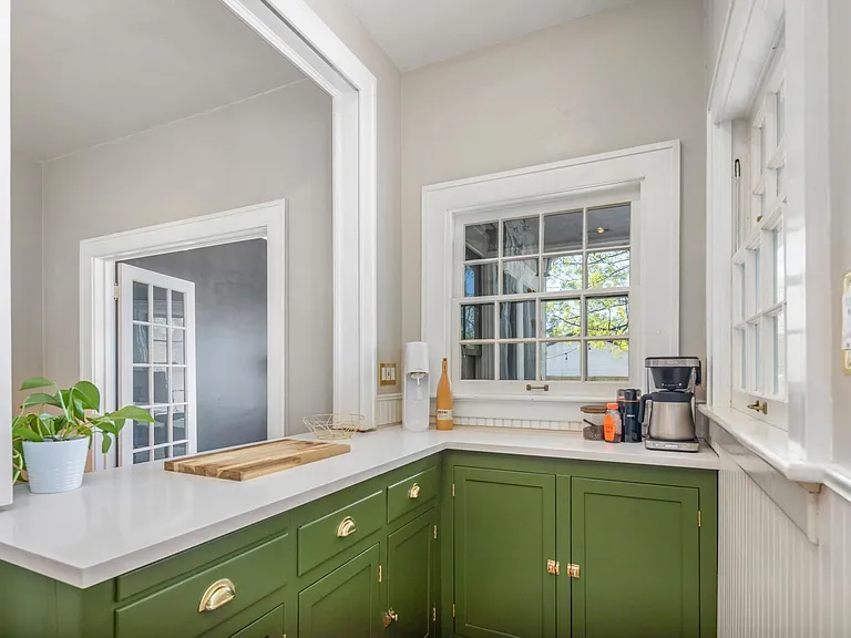2323 W Regan Ave — Photo 14