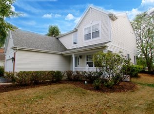 7227 Buchanan Dr, Gurnee, IL 60031