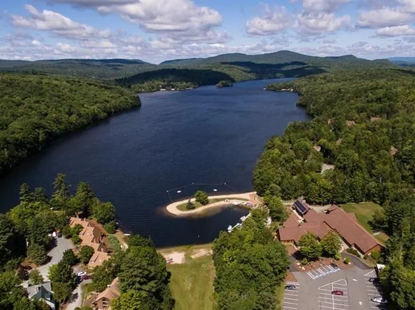 16 Clearwater Drive #132, Grantham, NH 03753