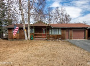 184 Hillcrest Ave, Soldotna, AK 99669