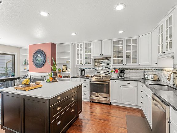 3rd image of 77 Condolea Way