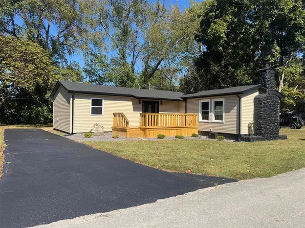 736 Maple St, Auburn, KY 42206