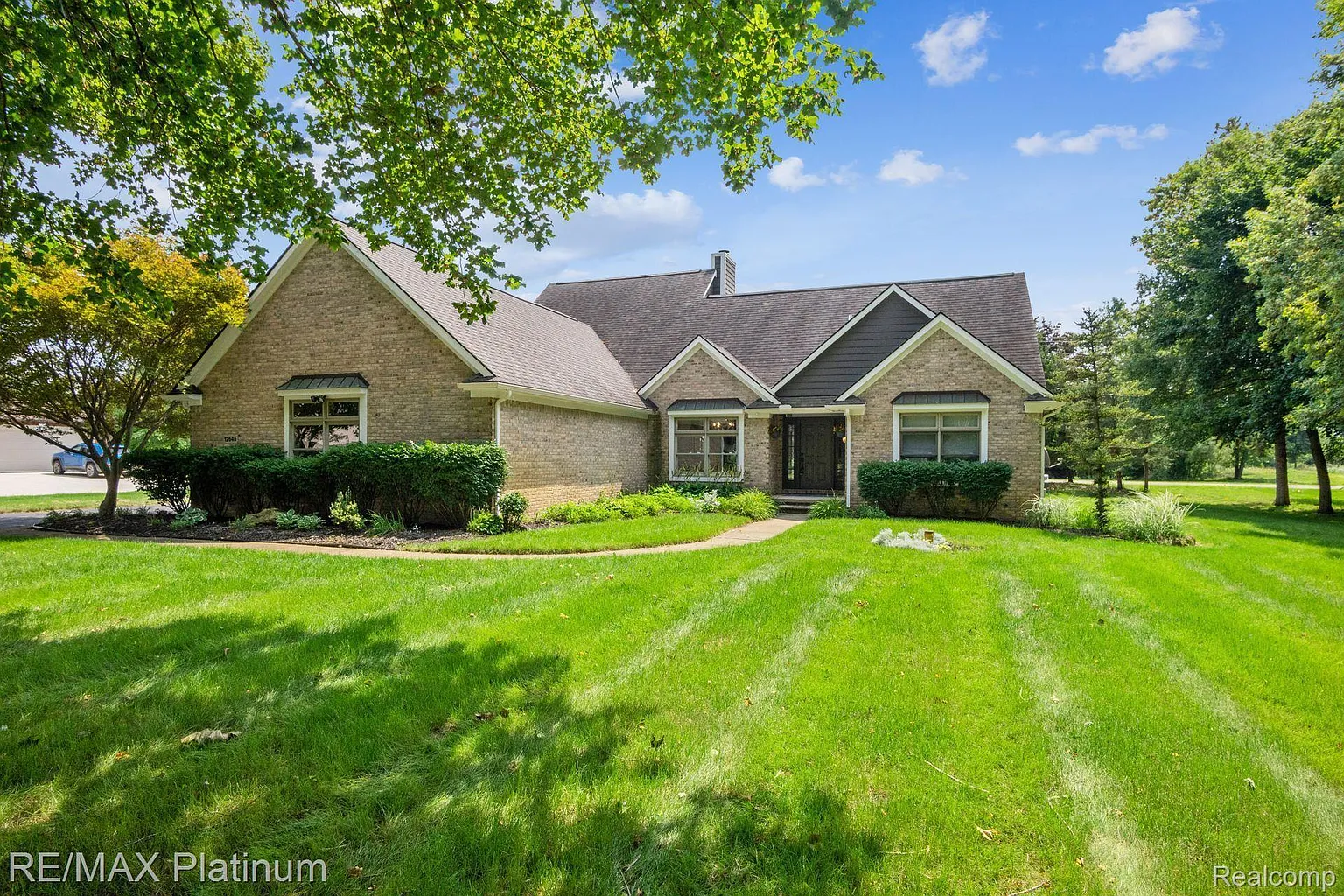 12645 Ann Lynn Dr photo 1