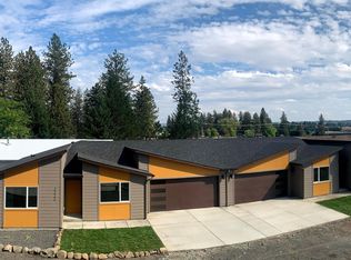 2222 E Winger Rd, Spokane, WA 99208