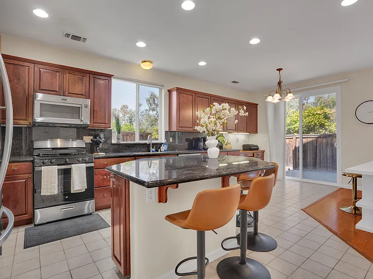 Santos Ranch Ct — Photo 6
