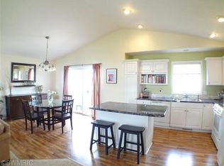 8617 Grainery Rd SE, Caledonia, MI 49316