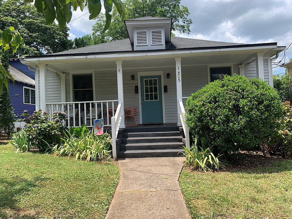 Five points Cottage duplex, front porch and back deck.