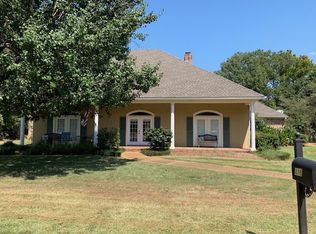 418 Morning Forest Ln, Madison, MS 39110
