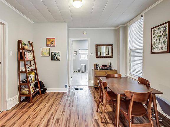 4th image of 1321 N Campbell Ave #1