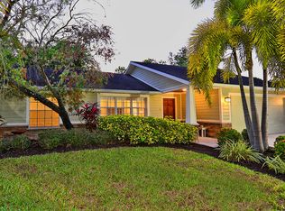 960 Pomelo Ave, Sarasota, FL 34236