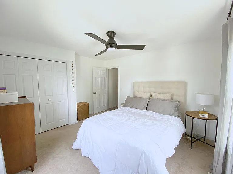 1418 Manton St NE — Photo 8