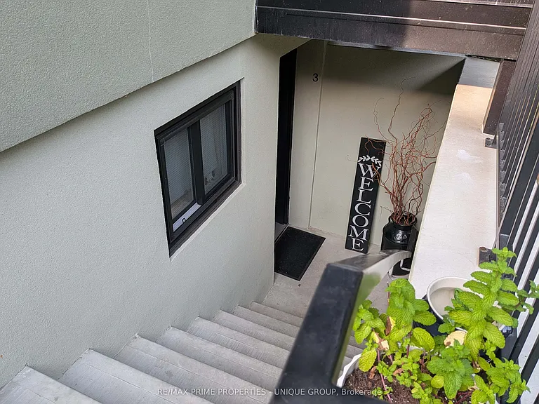 45 Astoria Ave #3 — Photo 2