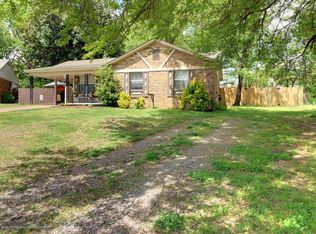 1638 Gilford Cv W, Southaven, MS 38671