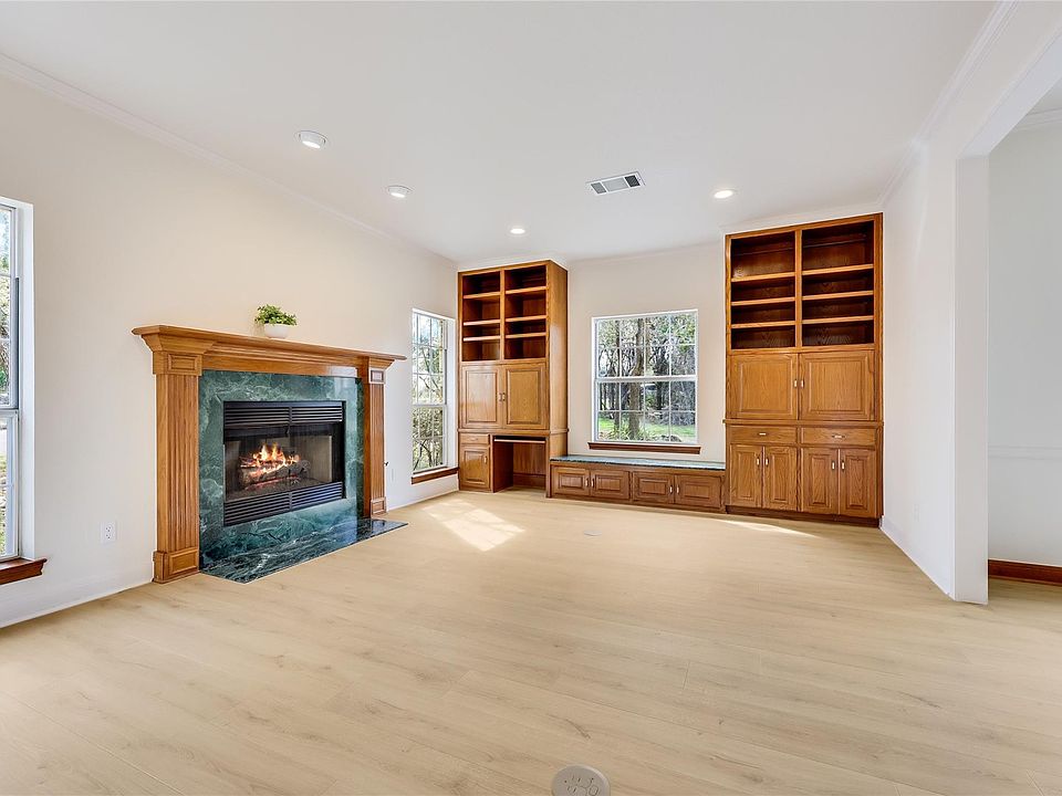 17706 N Rim Dr, Leander, TX 78641 | MLS #7975556 | Zillow