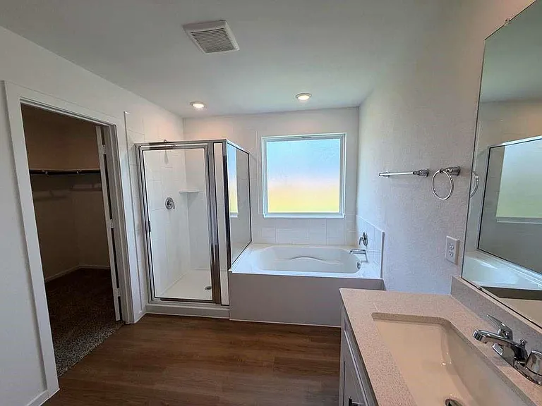 9042 Shady Cabana Way — Photo 17