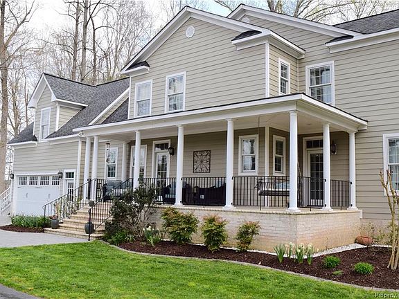 3rd image of 5858 Hillside Dr