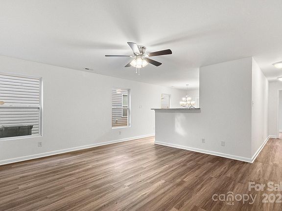 5th image of 7616 Monarch Birch Ln