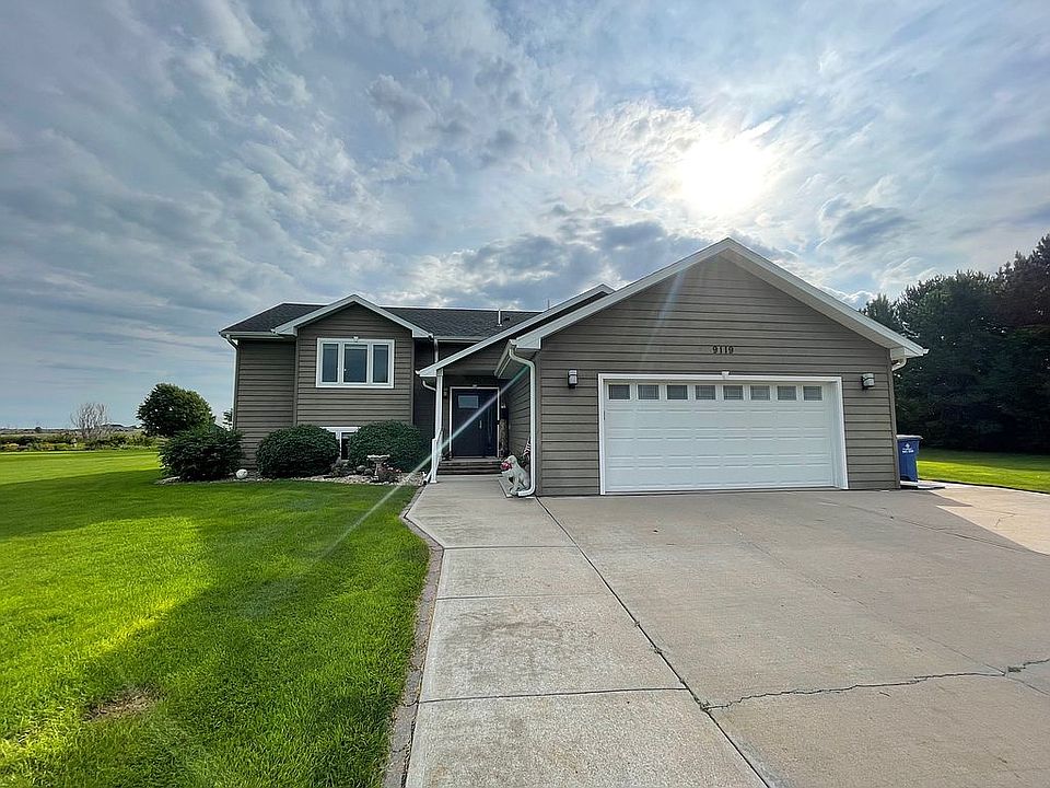 9119 Maloney Dr, North Platte, NE 69101 Zillow