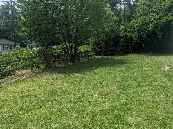 2115 Hazelhurst Ave #A, Macon, GA 31204