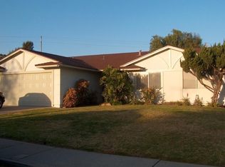 1126 Paula Way, Escondido, CA 92027