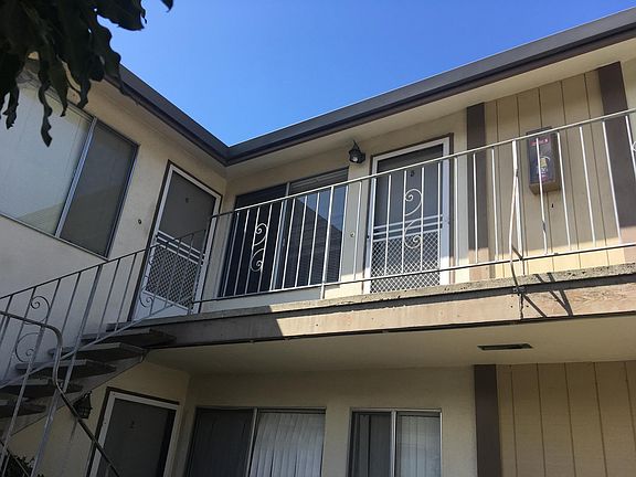 5th image of 445 Commercial Ave APT 5