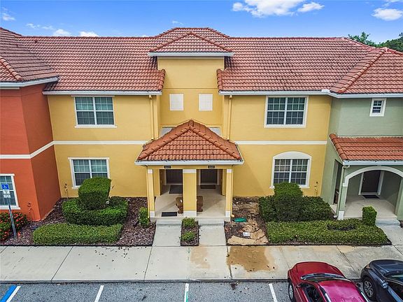 2nd image of 8841 Candy Palm Rd