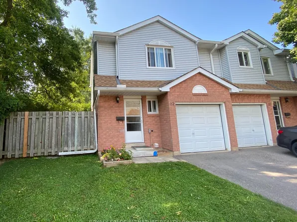 31 Parkview Dr #32, Orangeville, ON L9W 4H7