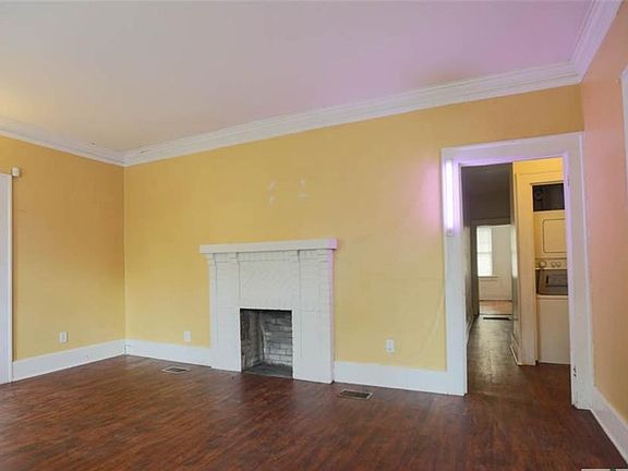 4th image of 3311 Bull St #A