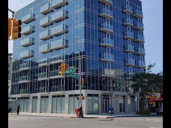4th image of 2408 Ocean Ave Suite 2