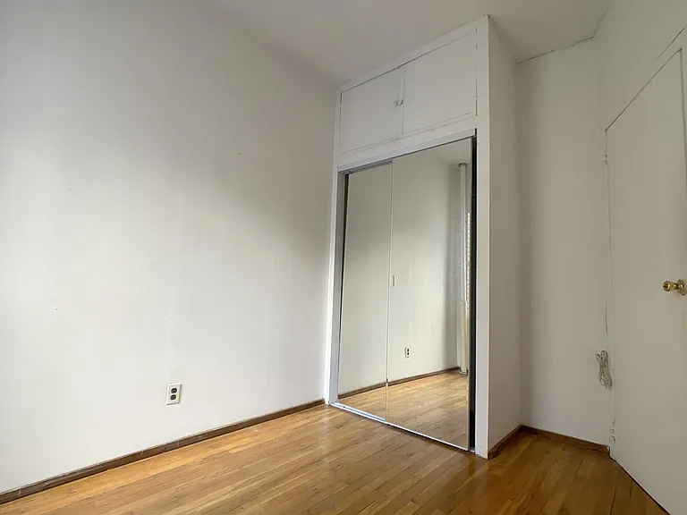 338 E 92nd St #22 — Photo 10