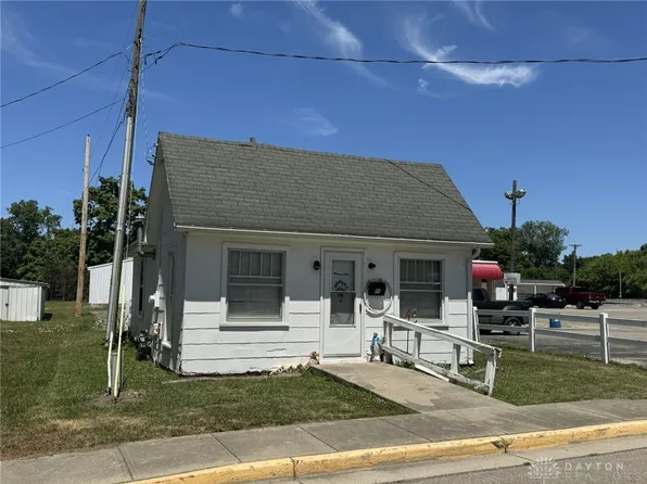 194 Cottage St, Camden, OH 45311