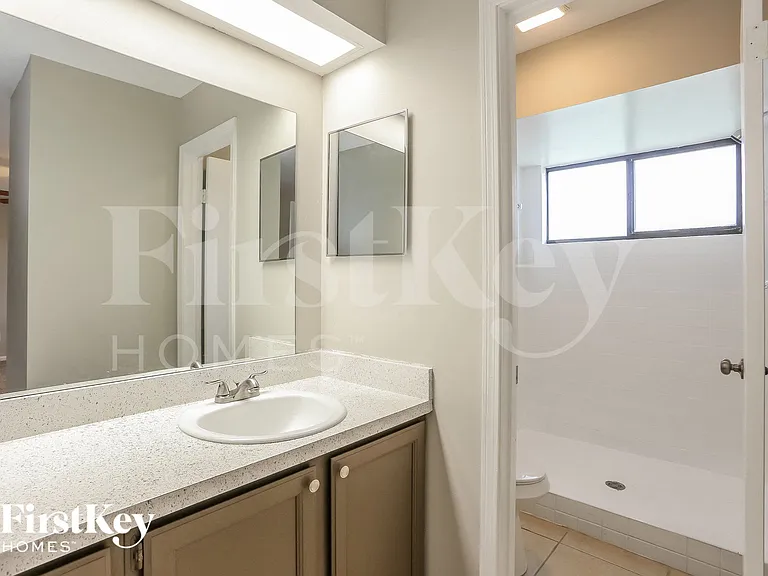 1645 E Ponderosa Pine Dr — Photo 10