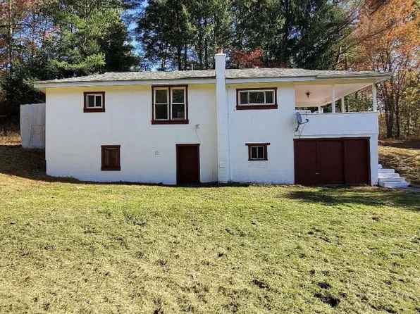 4586 Back Rd, Halifax, PA 17032