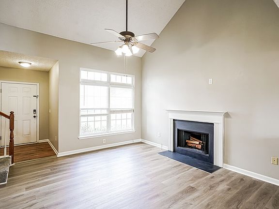5th image of 3208 Nicole Dr