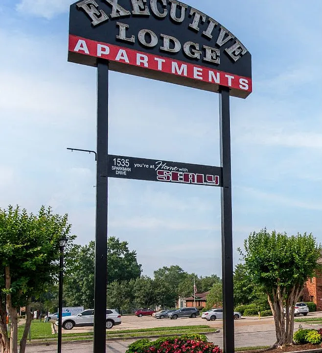 Executive Lodge
