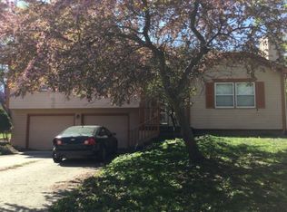 2119 SE 5th St, Lees Summit, MO 64063