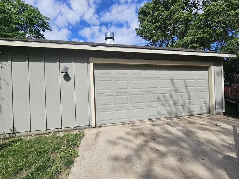 1816 Alabama St — Photo 3