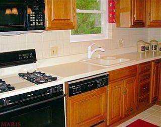 4th image of 2655 Bennington Pl