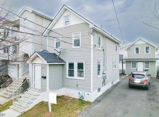 913-915 Anna St, Elizabeth, NJ 07201