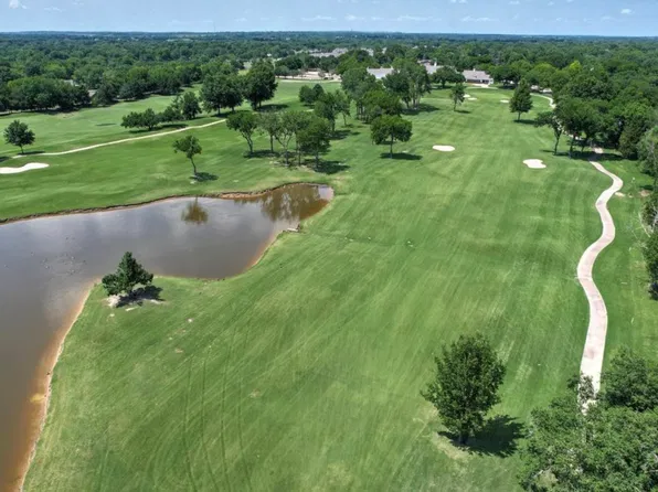412 N Forest Ridge Blvd, Broken Arrow, OK 74014