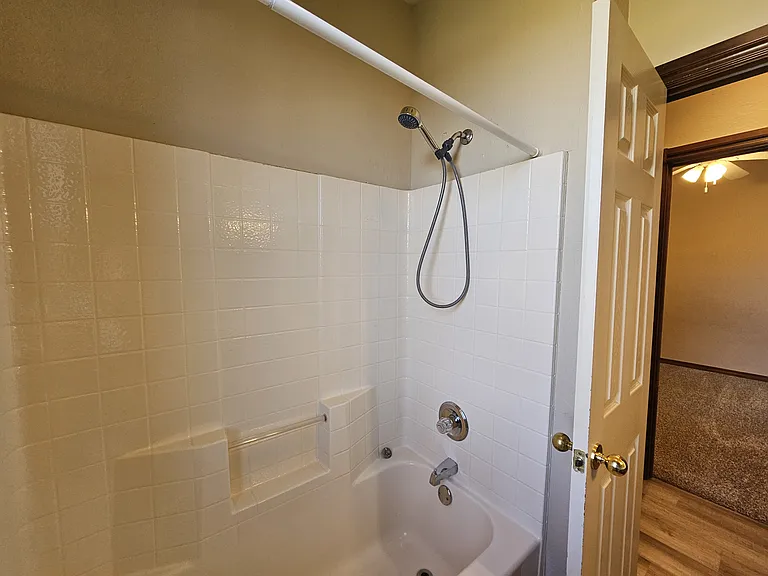 13 NW Havenshire Cir — Photo 11