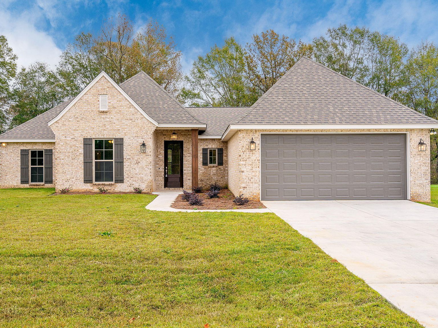 53 Copperfield, Hattiesburg, MS 39402 Zillow