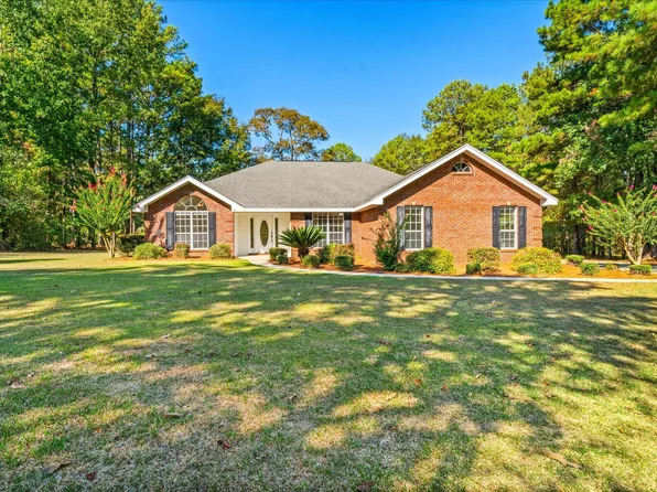 22 Red Oak Dr, Petal, MS 39465