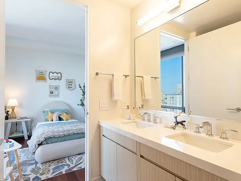 200 W 67th St #22G — Photo 5