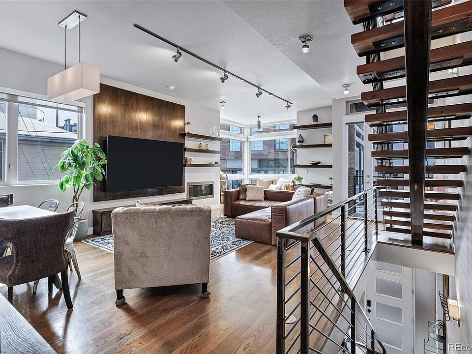 1st image of 175 W 10th Avenue